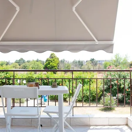 Apartment Iris By The Sea Epanomi
